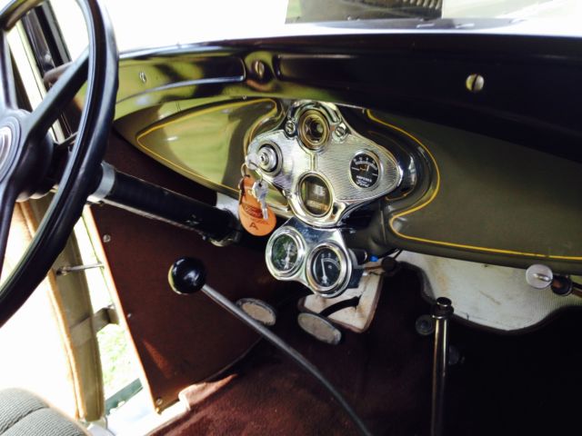 1931 Ford Model A 2dr sedan - photo 11