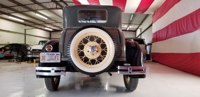 1931 Ford Model A 5 Window - photo 4