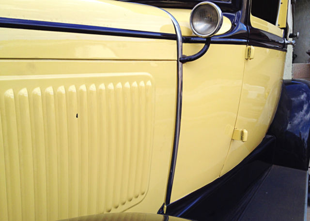 1931 Ford Model A Cabriolet - photo 3