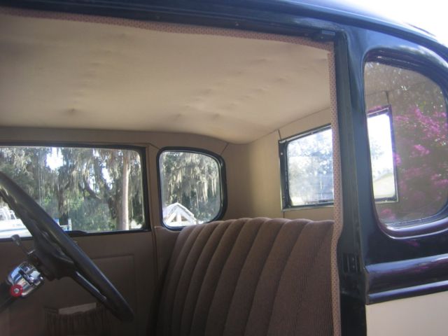 1931 Ford Model A 2 door coupe - photo 4