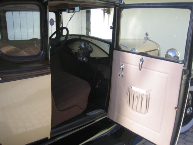 1931 Ford Model A 2 door coupe - photo 6