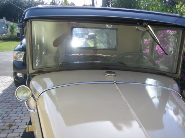 1931 Ford Model A 2 door coupe - photo 9