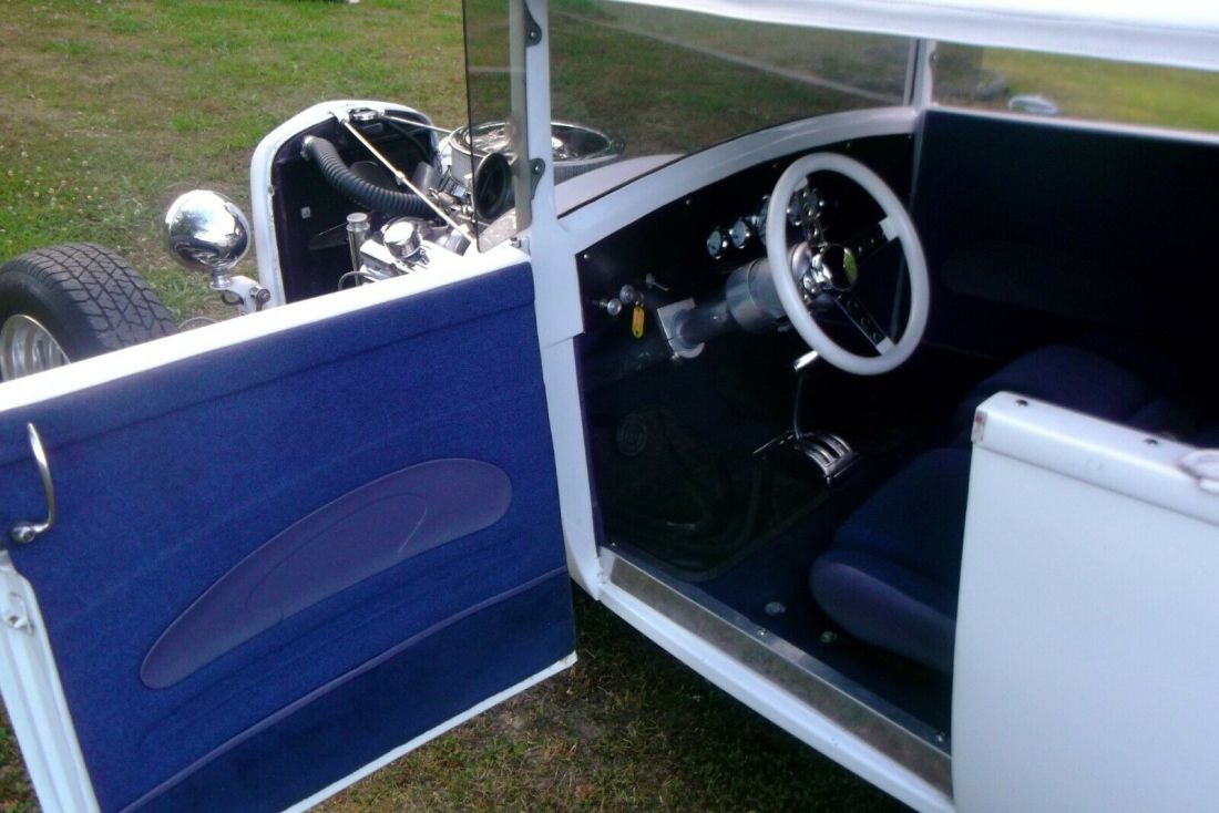 1931 Ford Model A - photo 12