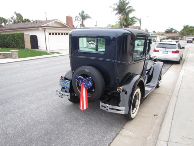 1931 Ford Model A Tudor Sedan - photo 3