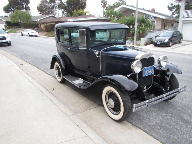 1931 Ford Model A Tudor Sedan - photo 4