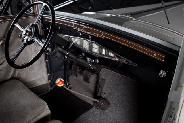 1931 Nash Eight-99 Victoria Sedan - photo 10