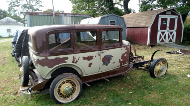 1931 Oakland V8 Sedan 1931 Other Makes standard