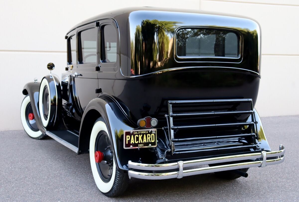 1931 Packard 826 Sedan called American Rolls Royce ...or Benz - photo 12