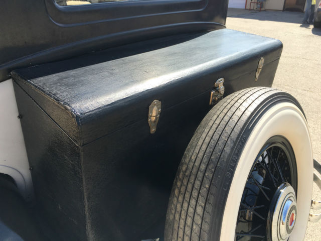 1931 Packard 833 Club Sedan - photo 9
