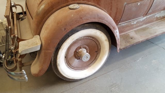 1931 Packard 833 coupe - photo 2