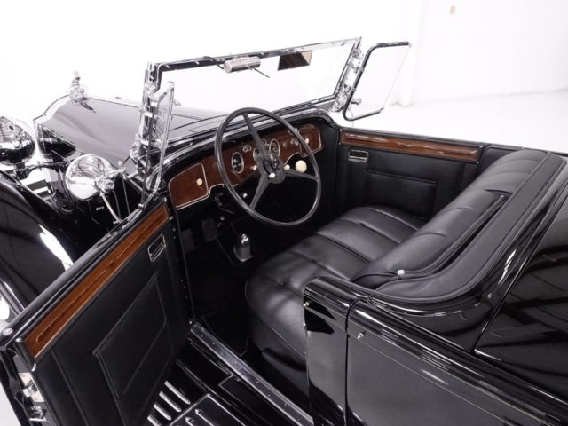 1931 Packard Deluxe Eight Sport Phaeton - photo 6