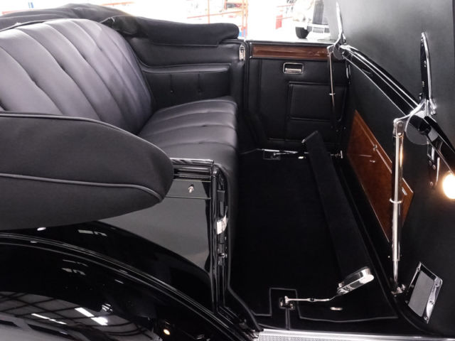 1931 Packard Deluxe Eight Sport Phaeton - photo 8