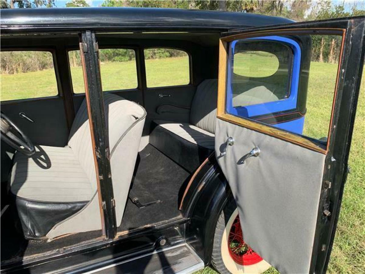 1931 Plymouth sedan chrome - photo 6