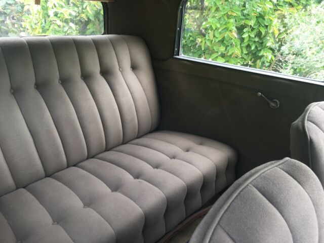1931 Pontiac 2 Door Sedan - photo 12