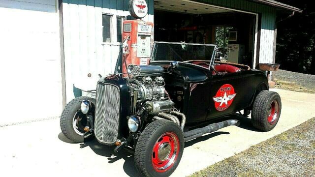 1931 Roadster 350 Weiand Blower Dual Holley 750 Dble Pumps TH400 hard Bar Clean! 1931 Ford Model A Custom