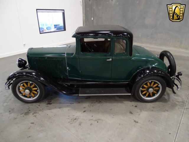 1931 Studebaker 54 Coupe - photo 3