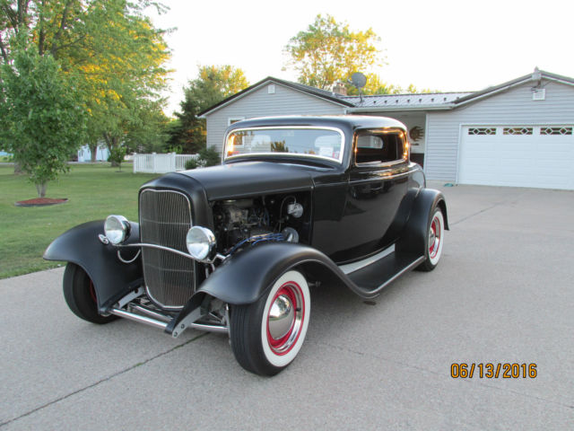 1932 3 WINDOW COUPE FORD HOT ROD CUSTOM STREET ROD 4 SPEED CRUISE NIGHT DRIVER 1932 Ford 3 WINDOW COUPE COUPE