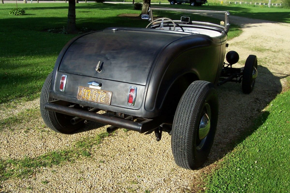 1932 Ford Model B - photo 3
