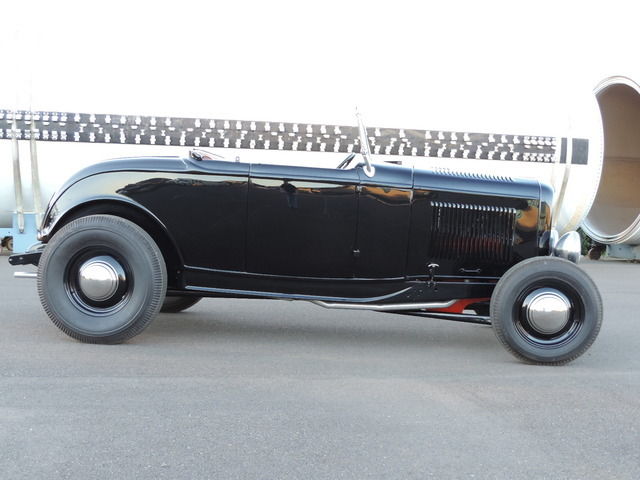 1932 Ford All Steel Highboy Roadster RUST FREE WEST COAST - photo 2