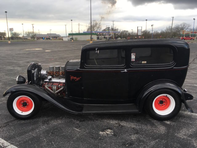 1932 Ford Model A Tudor - photo 4