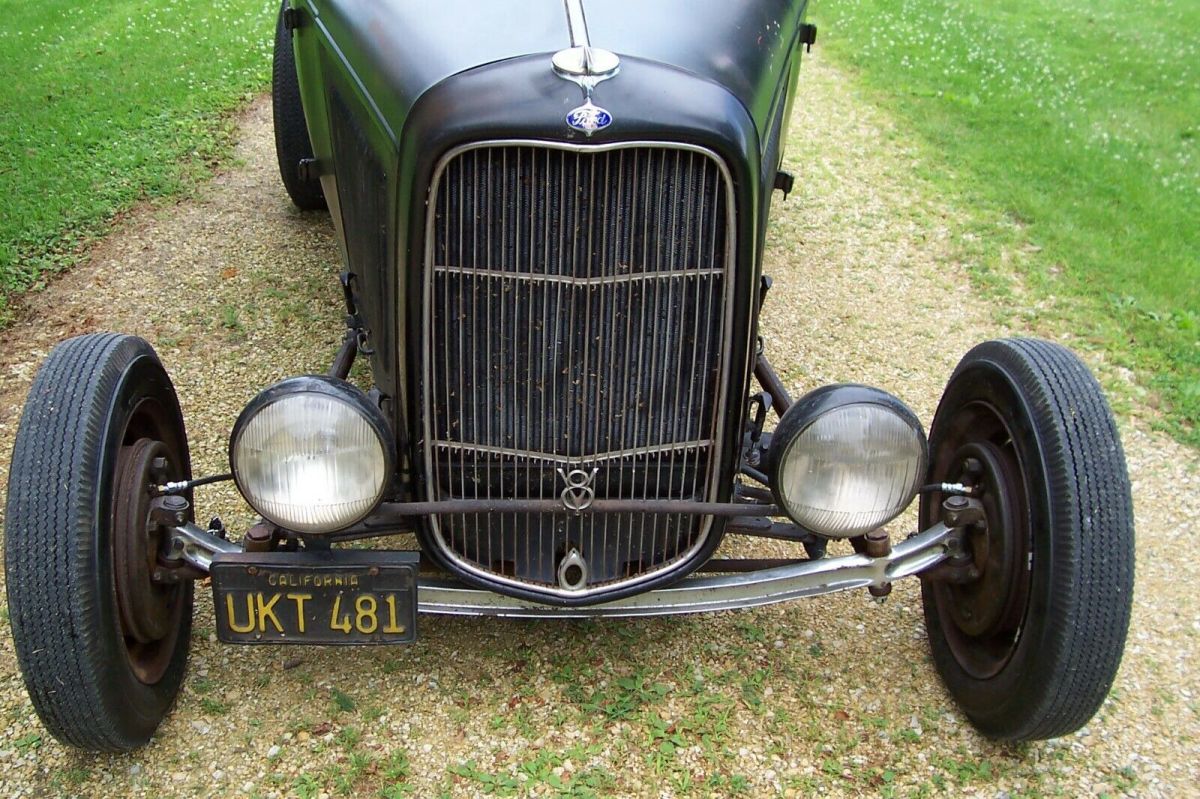 1932 Ford Model B - photo 7