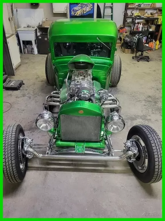 1932 Austin Bantam Street Rod / Hot Rod Big Block 454, Show Quality, Candy Green 1932 Austin American Bantam Hot Rod Stock Number 56321