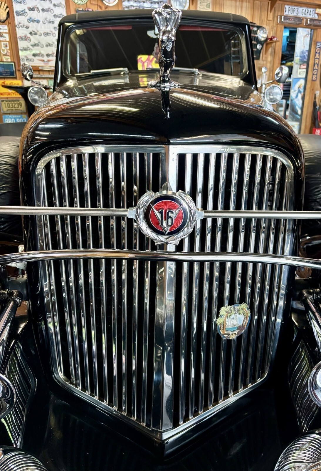 1932 Cadillac Model B 2 dr convertible - photo 6