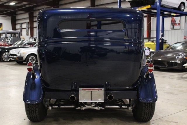 1932 Chevrolet Sedan -- - photo 4