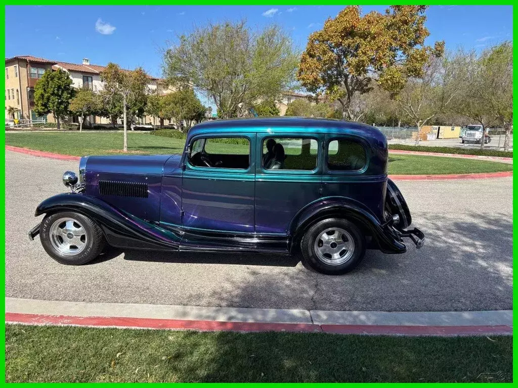 1932 Chevrolet Small Block 350 Mercedes Suicide Doors Crager Wheels 1932 Chevrolet Cabriolet Custom Roadster