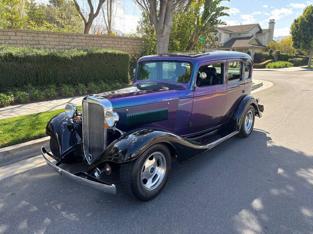 1932 Chevrolet Cabriolet Custom Roadster - photo 3