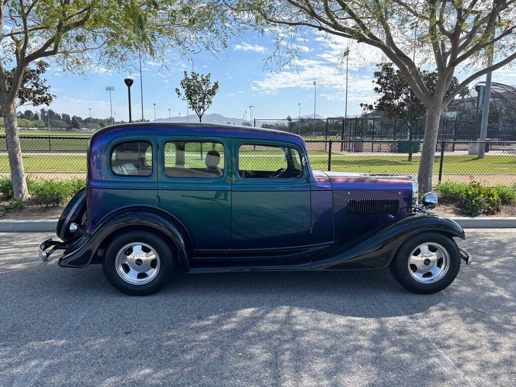 1932 Chevrolet Cabriolet Custom Roadster - photo 5