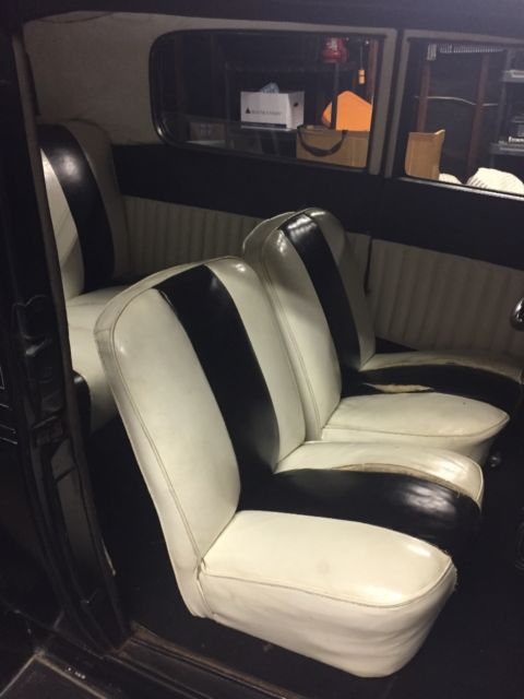 1932 Chevrolet Sedan - photo 9