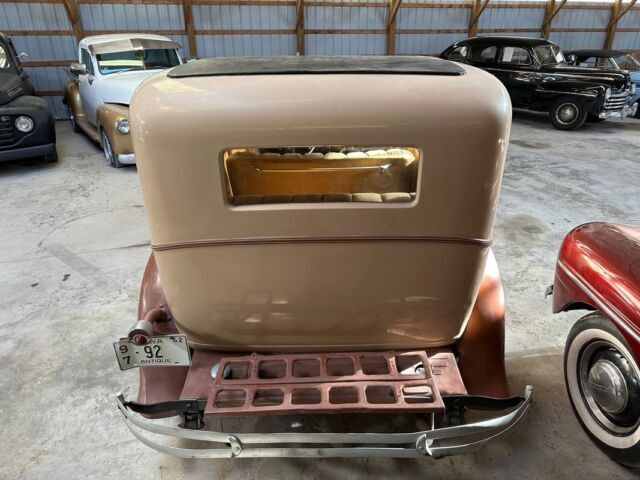 1932 Chrysler C1 - photo 11