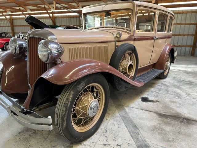 1932 Chrysler C1 - photo 2