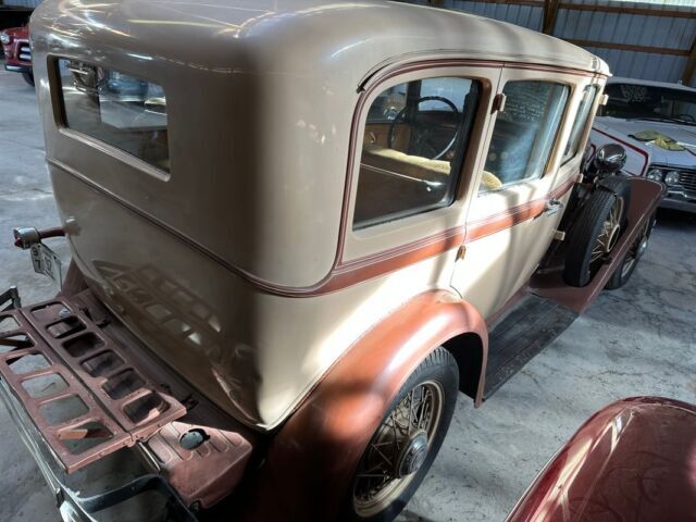 1932 Chrysler C1 - photo 9