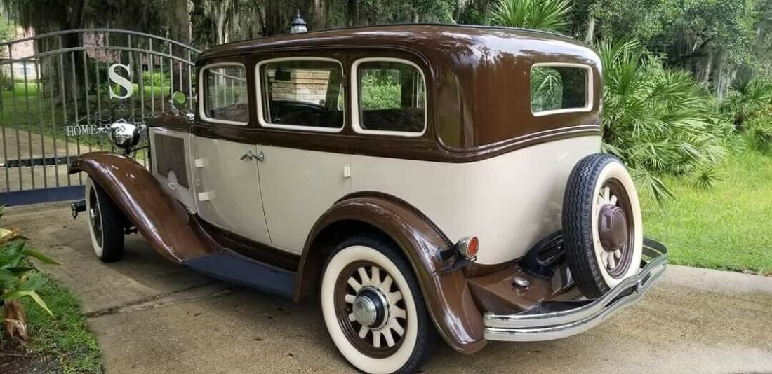 1932 Dodge DK Sedan Brown RWD Manual 1932 Dodge DK