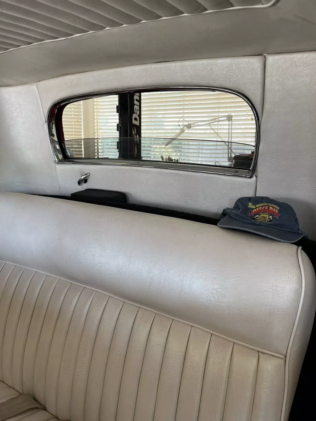 1932 Ford 12M three window - photo 6