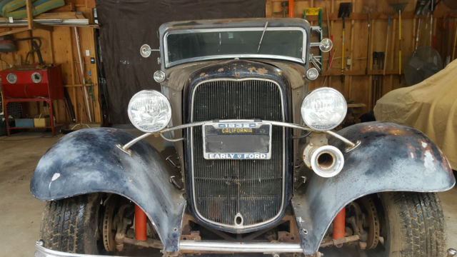 1932 Ford 2 Door Sedan, Real Henry Ford Steel, Barn Find 1932 Ford Other Henry Ford Trim.