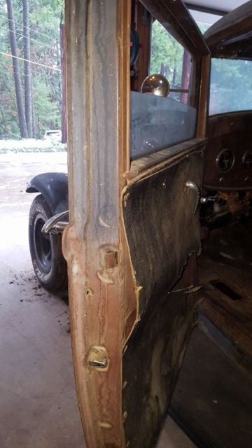 1932 Ford Other Henry Ford Trim. - photo 13