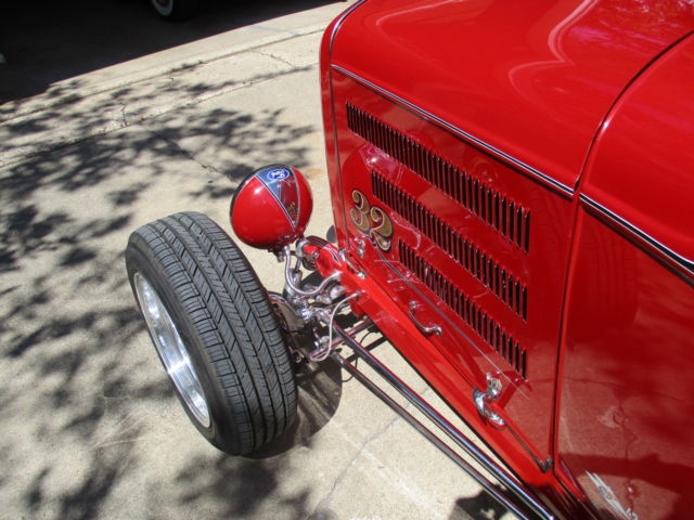 1932 Ford 2 DOOR - photo 3