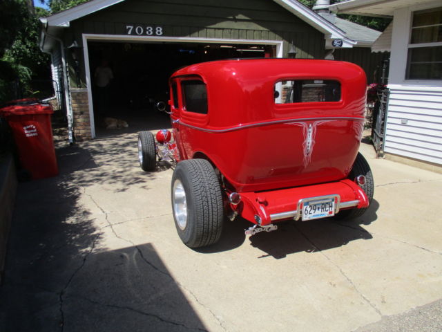 1932 Ford 2 DOOR - photo 4