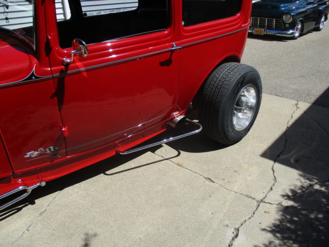 1932 Ford 2 DOOR - photo 5