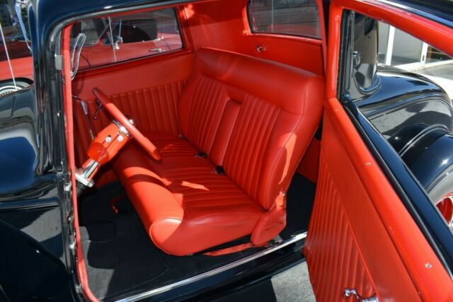 1932 Ford 3 Window - photo 2