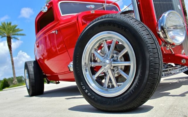 1932 Ford 3-Window Coupe N&N Body / 4-Speed / Custom / Performance 355 V8 - photo 5
