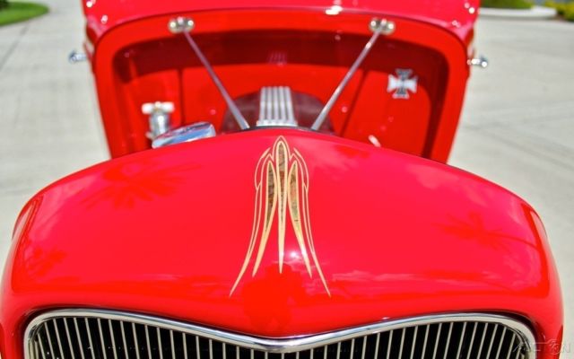 1932 Ford 3-Window Coupe N&N Body / 4-Speed / Custom / Performance 355 V8 - photo 6