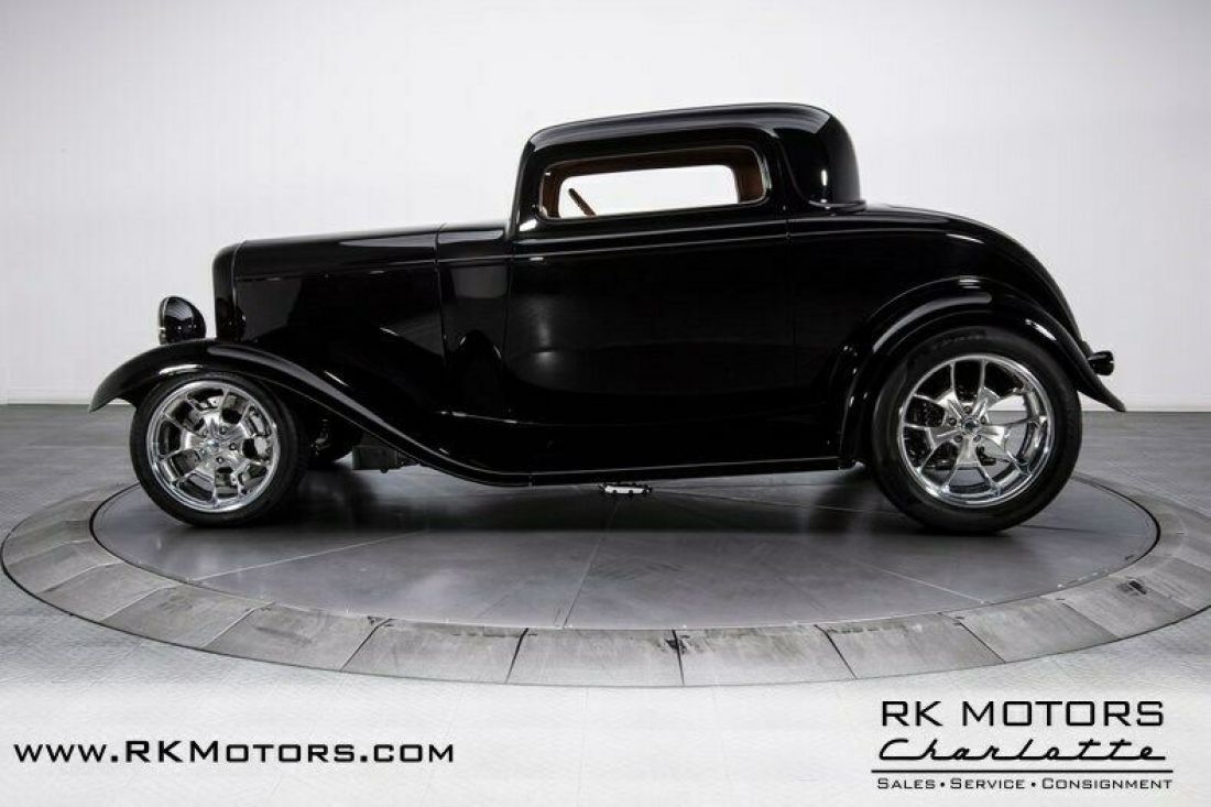 1932 Ford 3-Window Coupe - photo 11