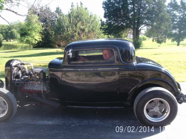 1932 ford 3 window coupe flat head street rod hot rod custom chop top 1932 Ford 3 window