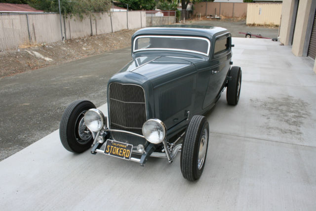 1932 Ford 3 Window Coupe Deluxe - photo 4