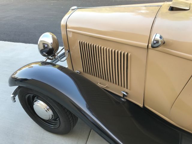 1932 Ford 3 Window Coupe Deluxe - photo 10