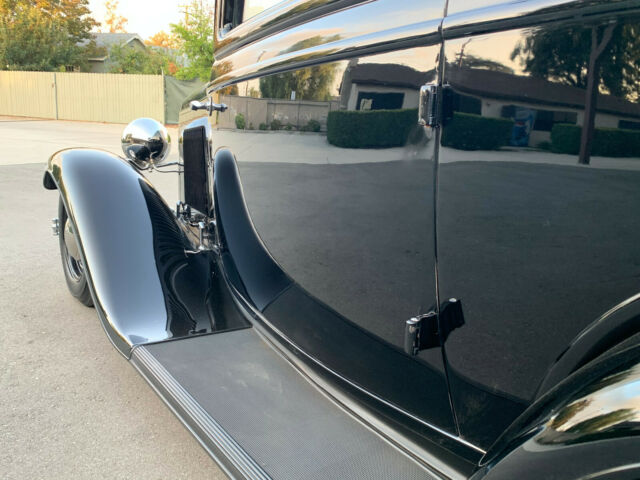 1932 Ford 3 Window Deluxe - photo 12